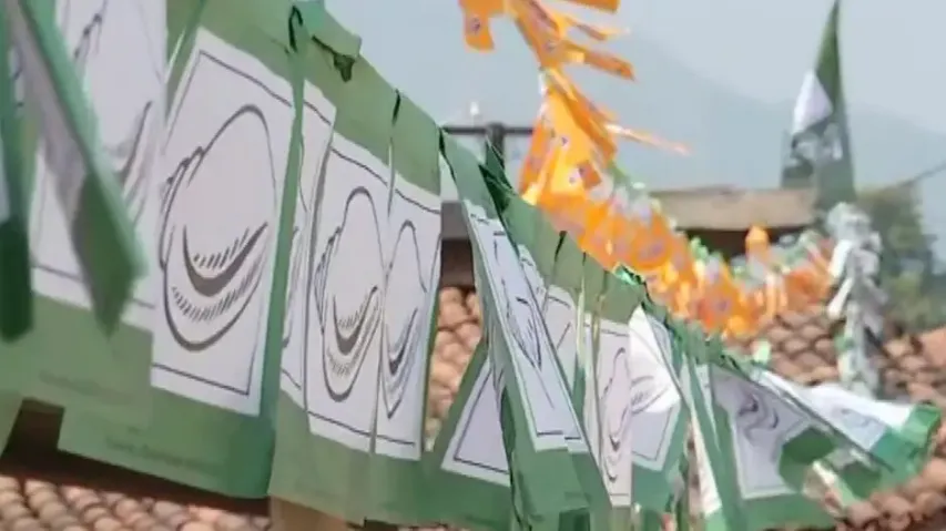 Is BJD playing both BJP and Congress?