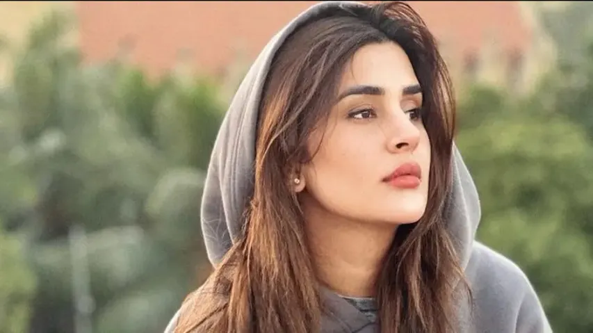  Pakistani actress Kubra Khan