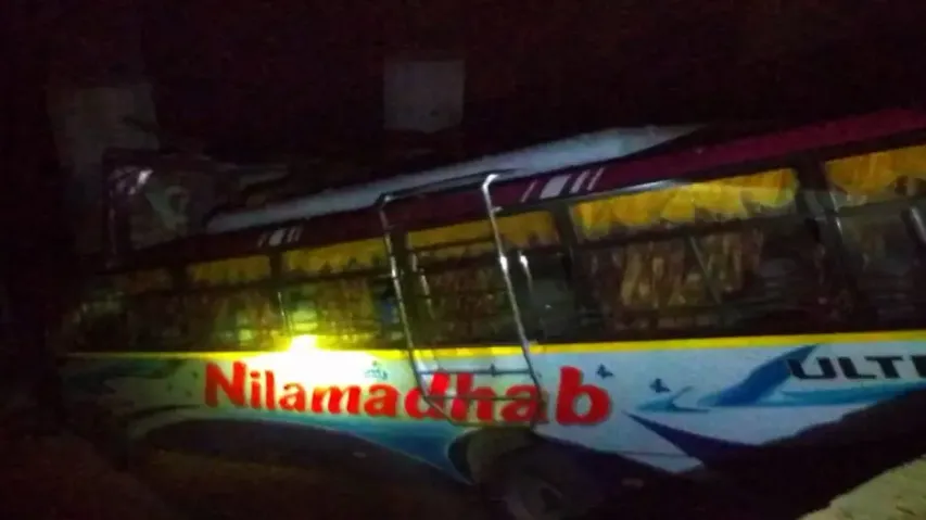 2 dead, 30 injured as bus falls off bridge in Dhenkanal 