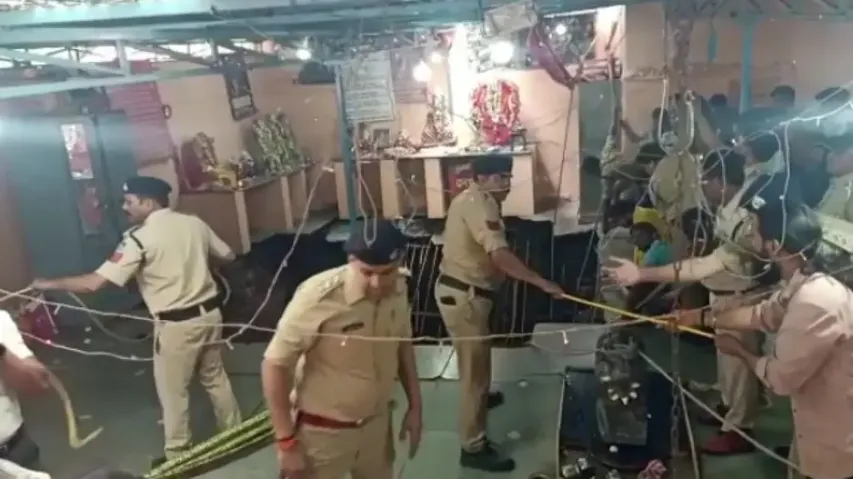 8 dead in Indore stepwell accident, rescue operation underway