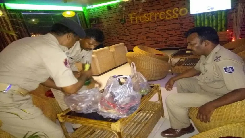 Hookah bars raided in Bhubaneswar