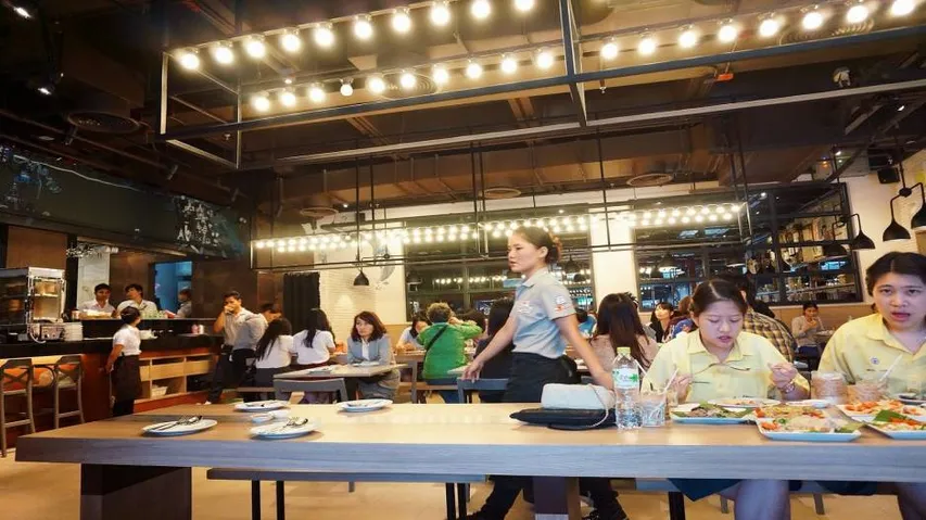 Google to show restaurant 'wait' times on Search, Maps