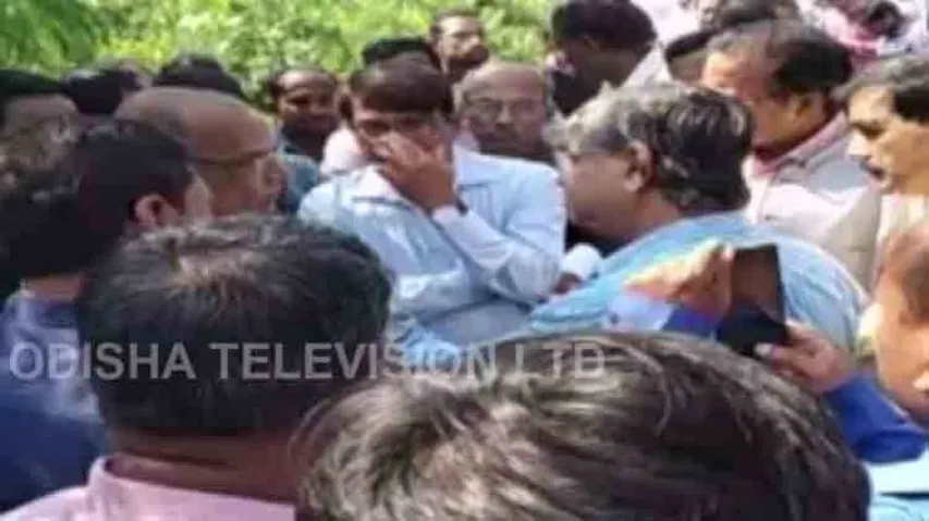IMMT Scientists In Odisha Stage Protest Against Demolition Drive Inside Campus