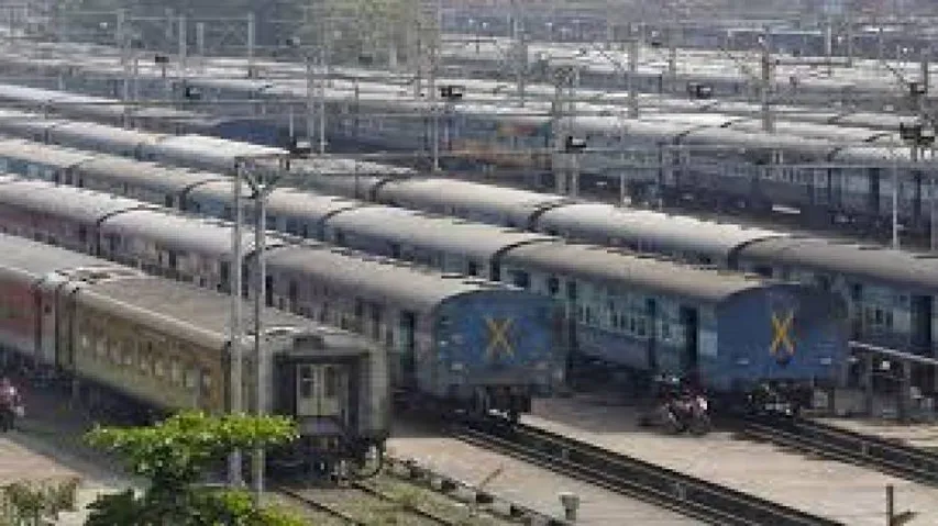 Misty Monday leads to cancellation of 12 trains