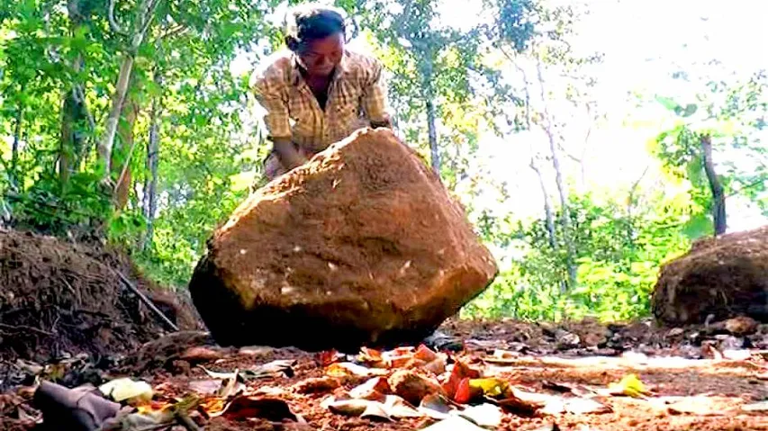 Mountain Man Dashrath Manjhi reborn in Odisha!
