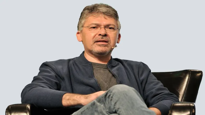 Apple hires Google's Artificial Intelligence chief