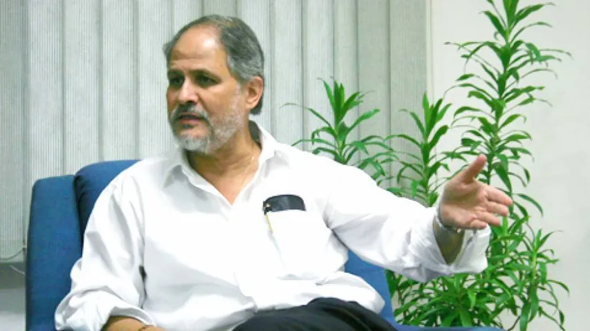LG to send report to Centre on scenario after AAP resignation