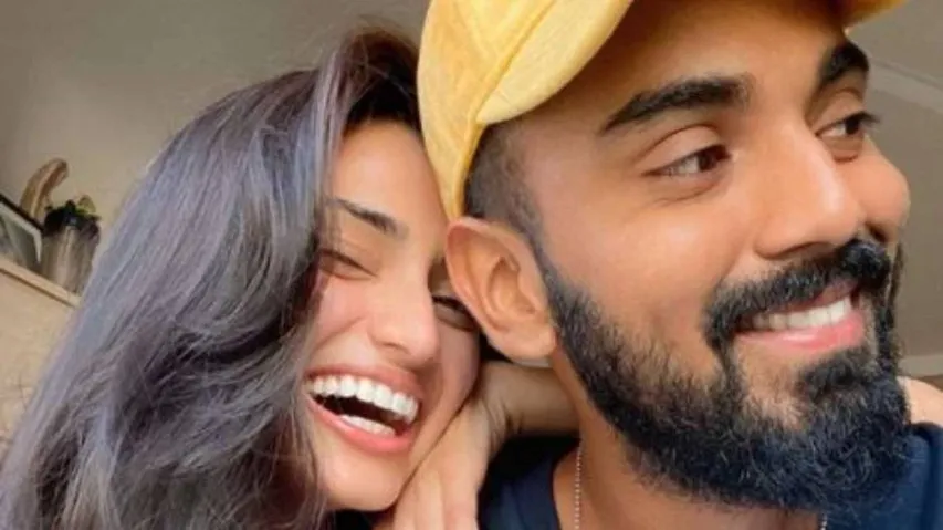 KL Rahul Is Happy To Be Back in Blue and Doing Group Sessions; Is Athiya Shetty Missing Him?