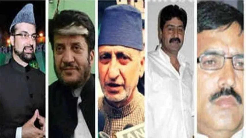 18 separatists, 155 J&K politicians lose security cover