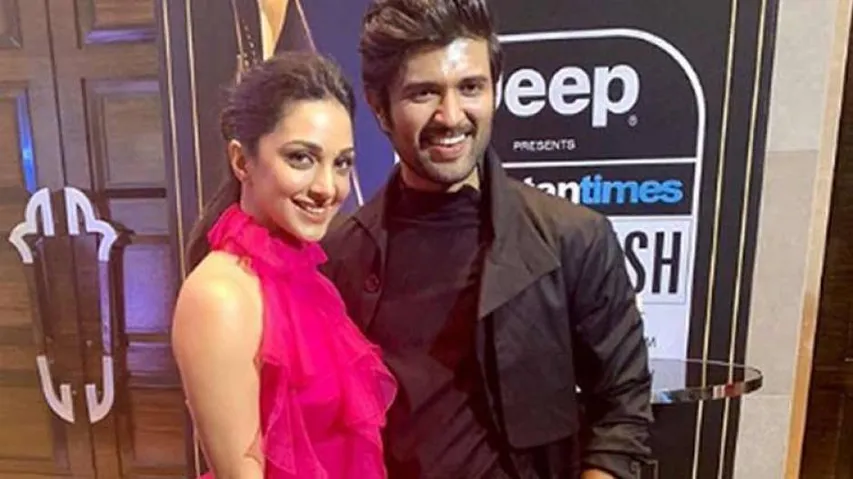 Kiara Advani & Vijay Deverakonda Romance Seems So Real (Watch)