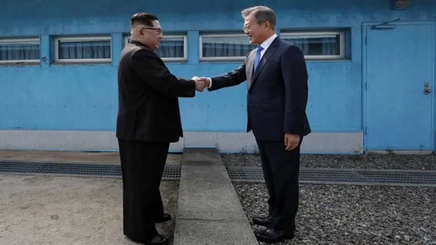 Kim Jong Un becomes first North Korean leader to set foot in South since Korean War