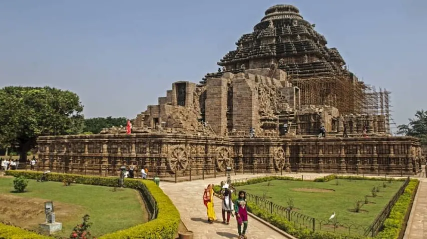 Entry fee of Konark Sun Temple hiked, locals lock ticket counter