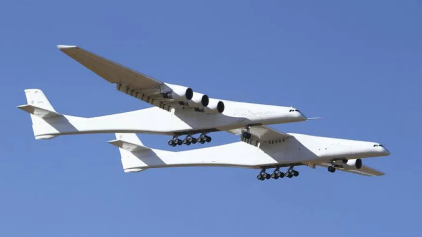 World's largest plane successfully completes maiden flight
