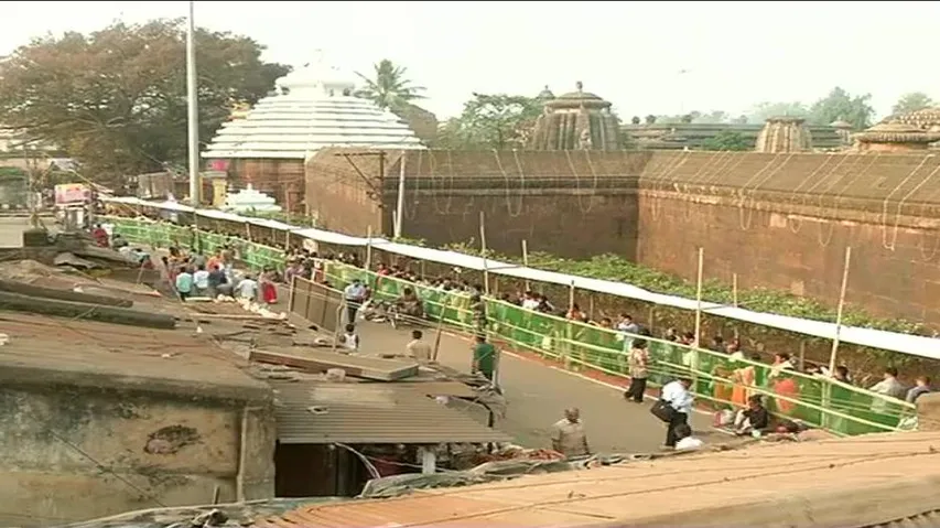 Maha Shivratri: Devotees throng Shiva shrines to pay obeisance