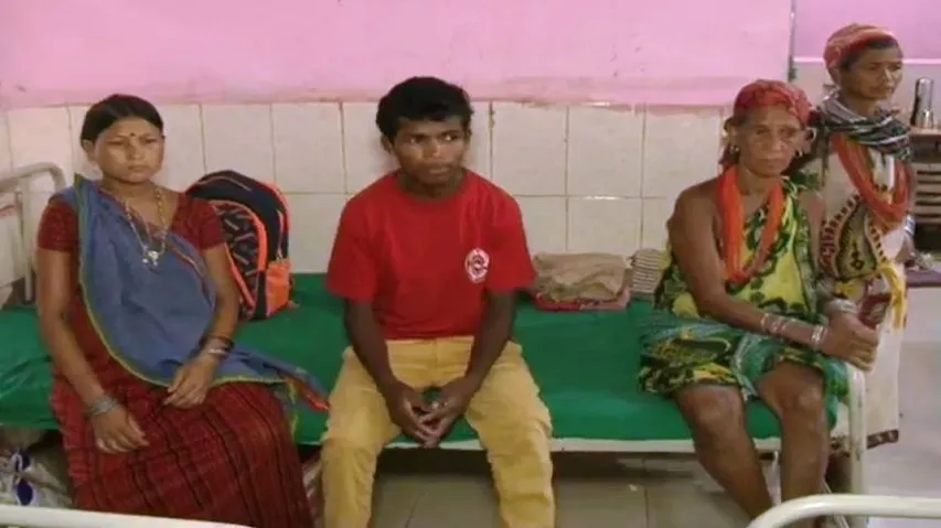 Bonda woman bribed a doc for delivery in government hospital!