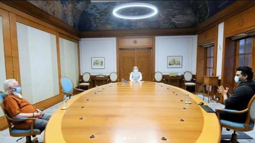 Rocketary: The Nambi Effect | When Madhavan Met PM Modi Along With ISRO Scientist