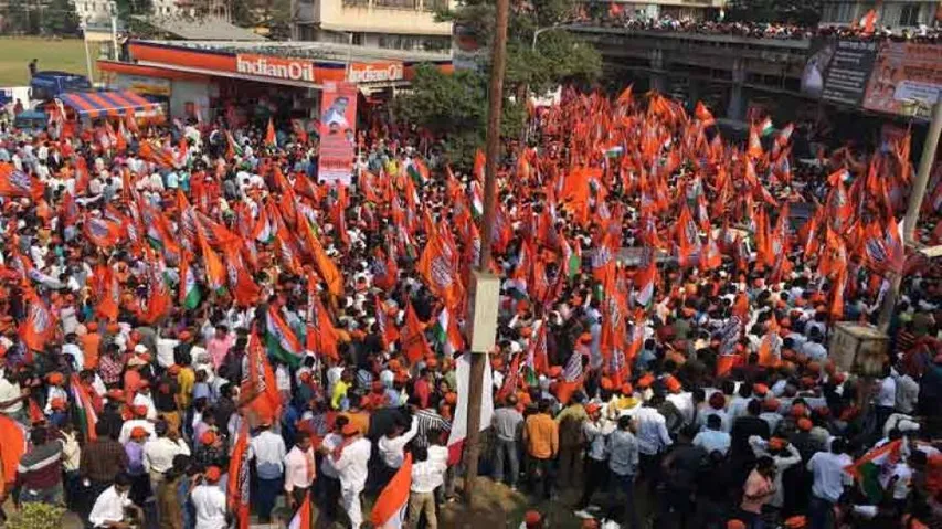 Raj Thackeray leads mega-morcha to oust infiltrators