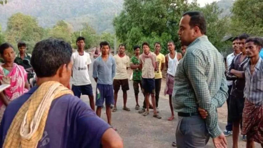 Collector visits Maoist stronghold in Malkangiri to get firsthand account of people