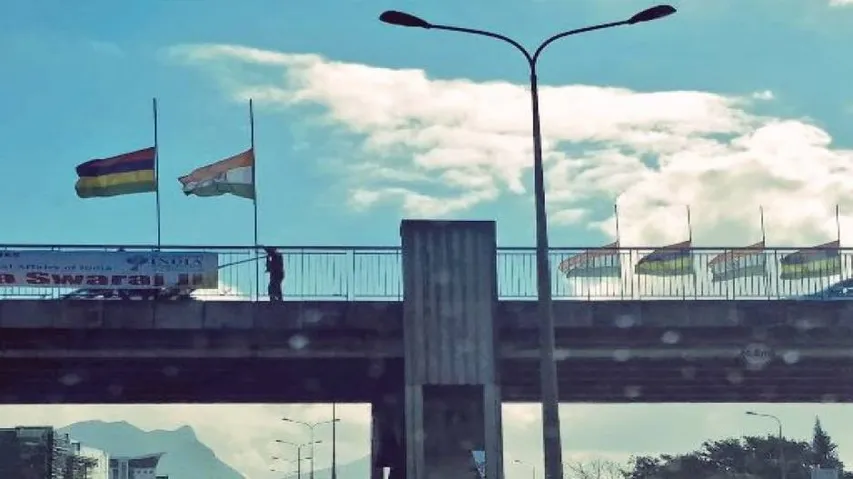 Flags in Mauritius at half mast in Vajpayee's honour