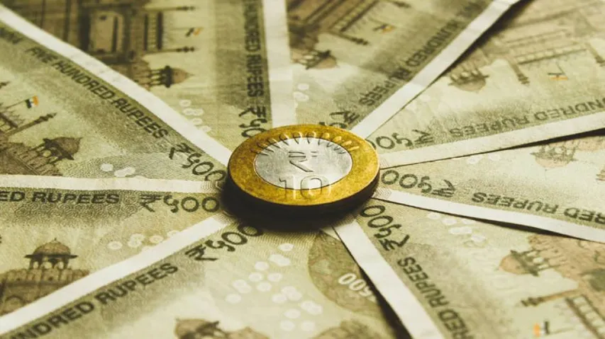 New Year Resolution: 73% People Focused On Being Money-Wise In 2021