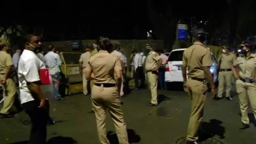 SUV Case: NIA 'Recreates' Antilia Crime Scene With Vaze