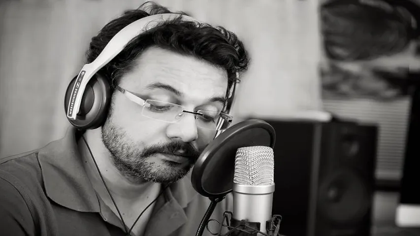 Realised India is a nation of weepy men: Neelesh Misra