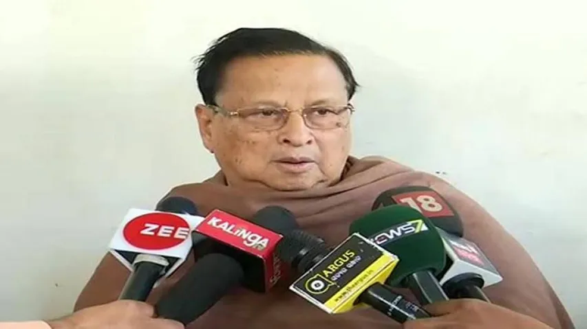 Odisha Congress observes 'Black Day;' lashes out at CM Naveen