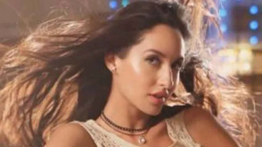 Nora Fatehi In Extreme Pain (Watch)