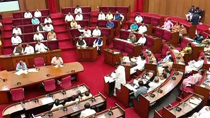 Odisha Assembly members protest absence of ministers in House