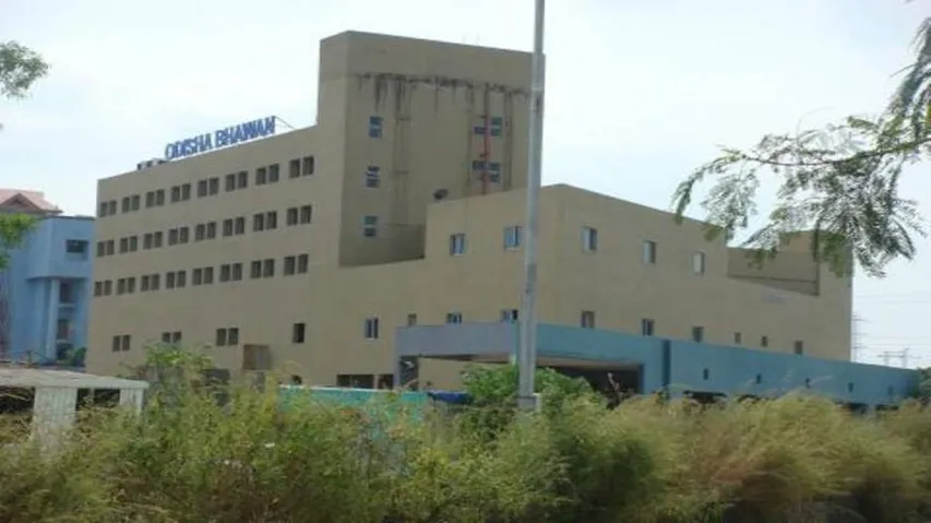 Fire breaks out at Odisha Bhawan in Mumbai