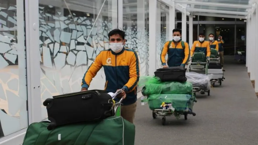 Six Members Of Pakistan Cricket Team Test Positive For Covid-19  In New Zealand