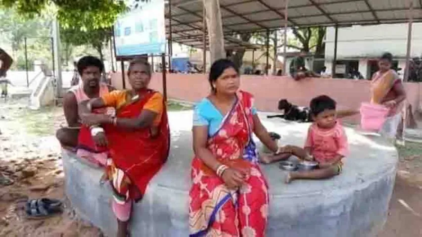 Frequent power cuts in hospital force patients to take rest under tree