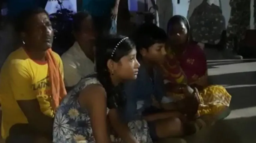 Villagers Gherao Pattamundai Police Station Alleging Custodial Death