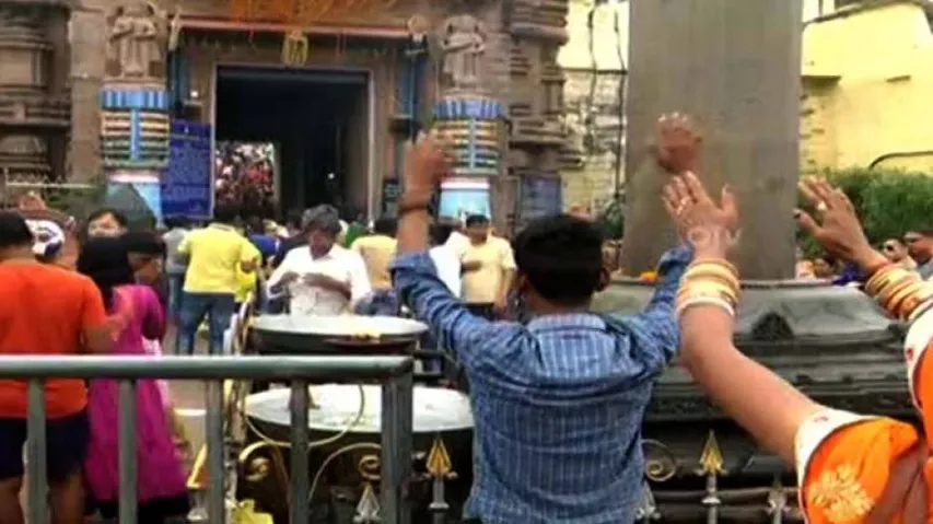 Pushyaviseka Suna Besha In Srimandir Today, Western Odisha Celebrates Pushpuni