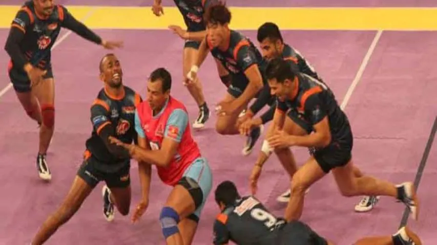 Pro Kabaddi: Bengaluru beat Patna, Warriors edge past Pink Panthers 