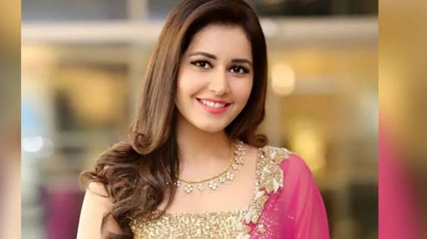 Raashi Khanna Slays In Steamy Pool Poses (See Pics)