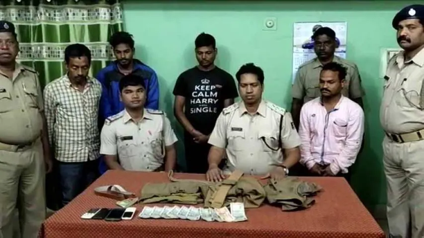 Four fake RTO officials held in Rourkela