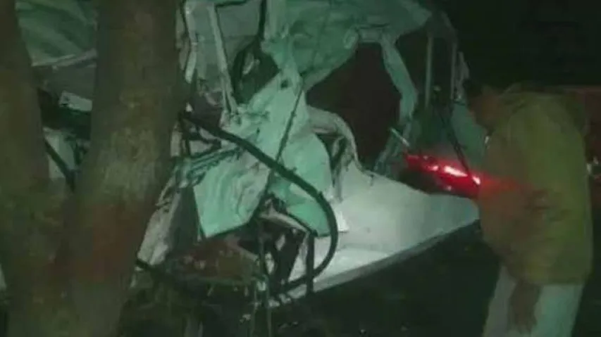 12 killed, 10 hurt as mini bus overturns in Rajasthan's Nagaur