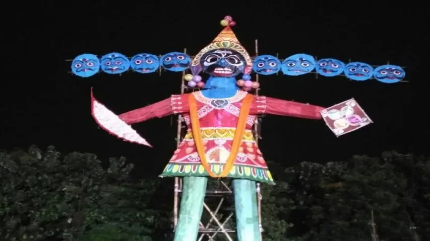 ‘Ravana Podi’ marks end of Dussehra, immersion tomorrow