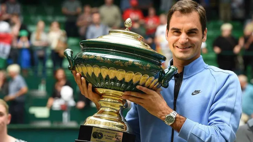Federer lifts ninth Halle Open title
