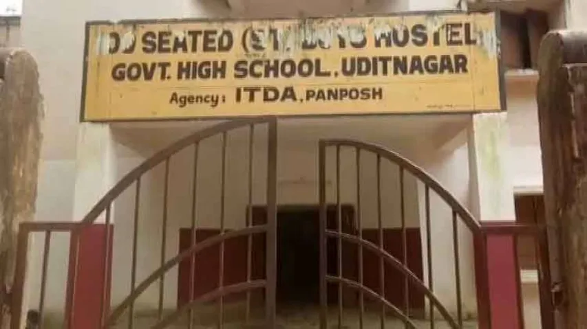 Students thrashed by hostel cook in Rourkela