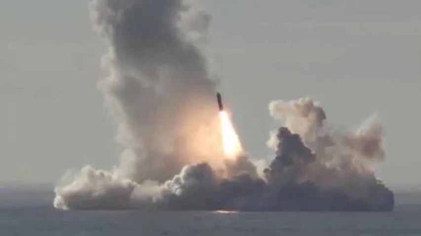 14 crew members die in Russian submarine fire