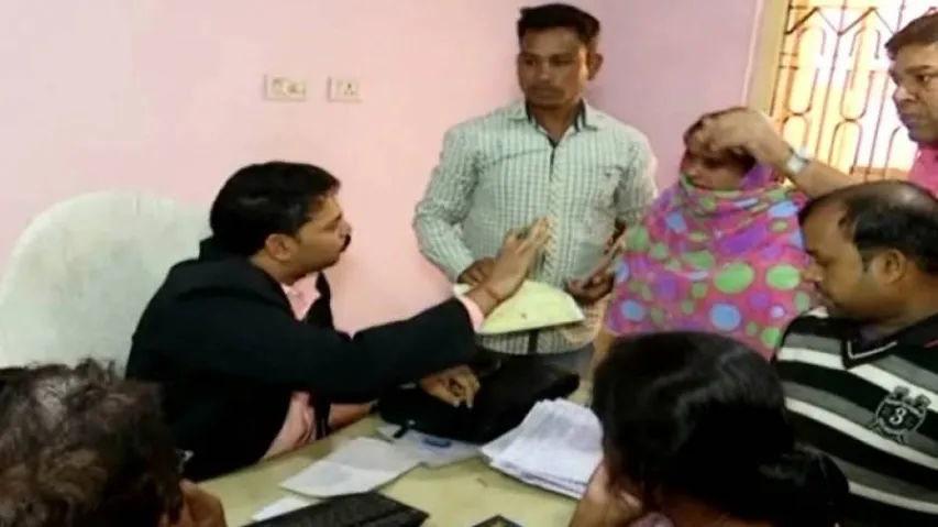 Depositors of Sahara India create uproar after they fail to get deposits