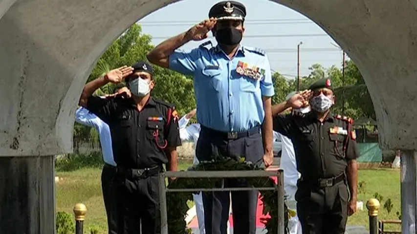 Bhubaneswar Sainik School Pays Tribute To Its Martyred Alumnus