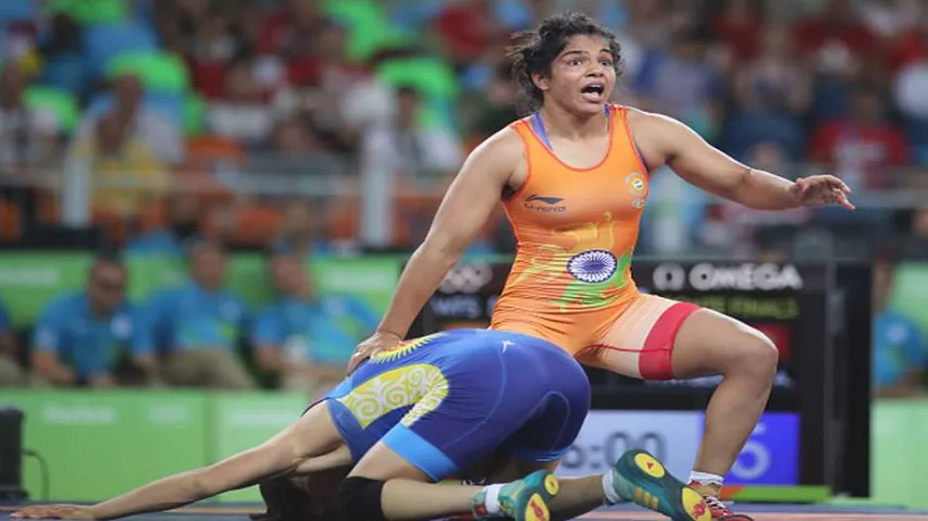Sakshi leads Mumbai Maharathi to victory in opening PWL tie