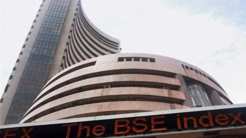 Sensex Surges 364 Points, Financial Stocks Lead Rally