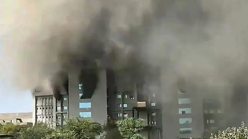 5 killed In Serum Institute Plant Fire, Covid Vaccine Safe