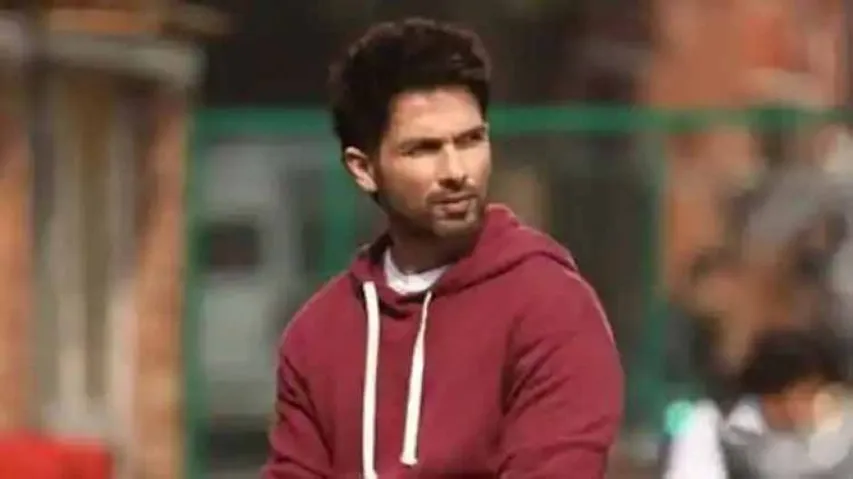 After Success Of Kabir Singh, Shahid Kapoor Bags Hindi Remake Of Jersey