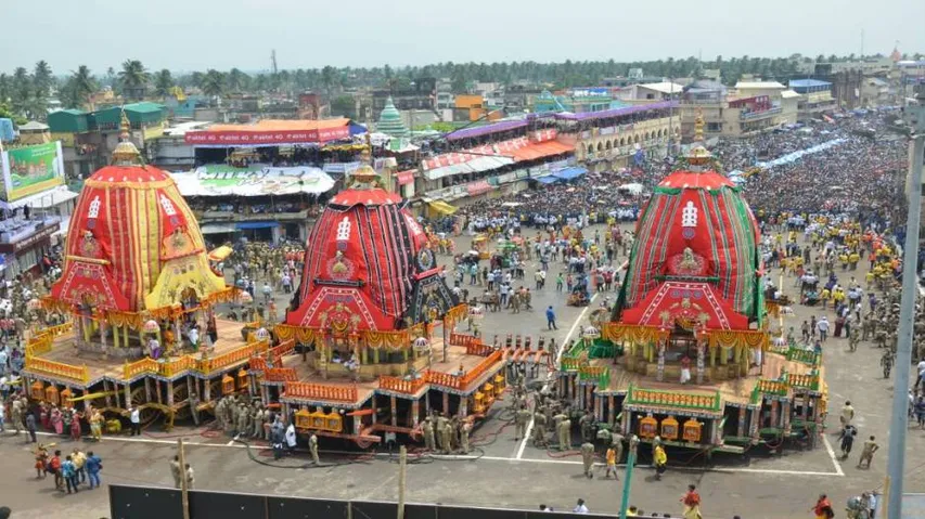 Rath Yatra 2017: Adapa Mandapa Bije of Trinity today