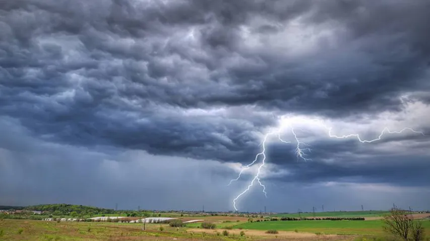 Met issues thunderstorm, lightning alert for 21 districts